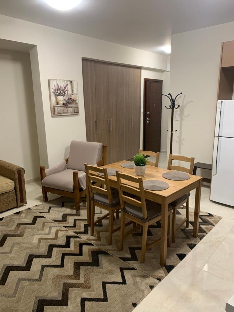 Renovated  in the Center of Larisa - Housity