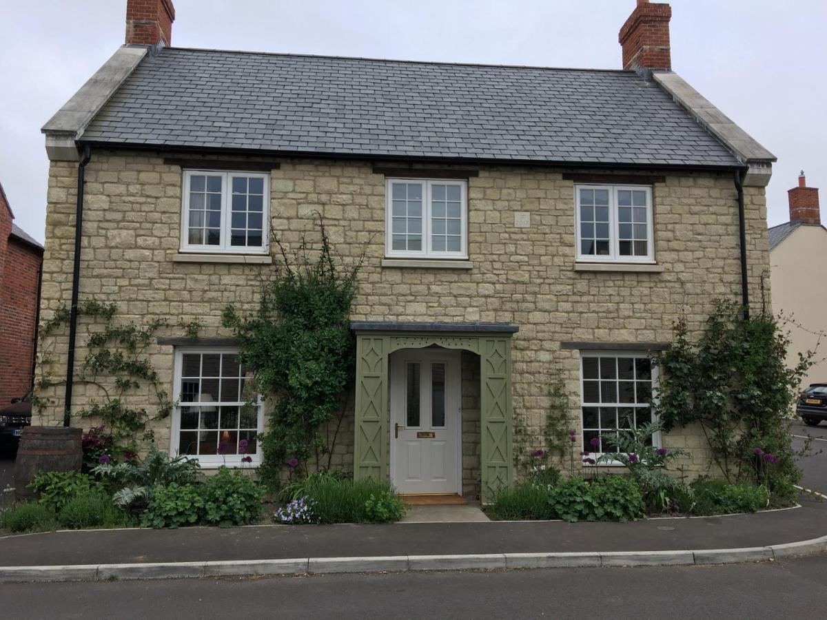 34 Grosvenor Drive - Housity