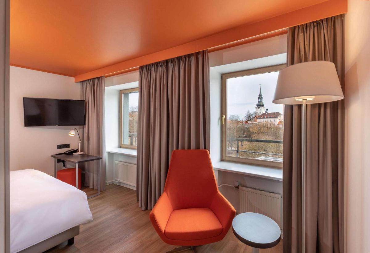 Park Inn by Radisson Meriton Conference & Spa Hotel Tallinn - Hizvo