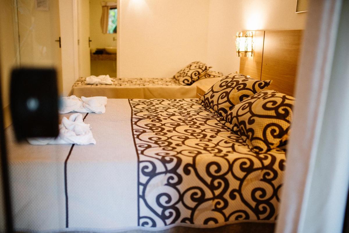 Hotel La Brise - Housity