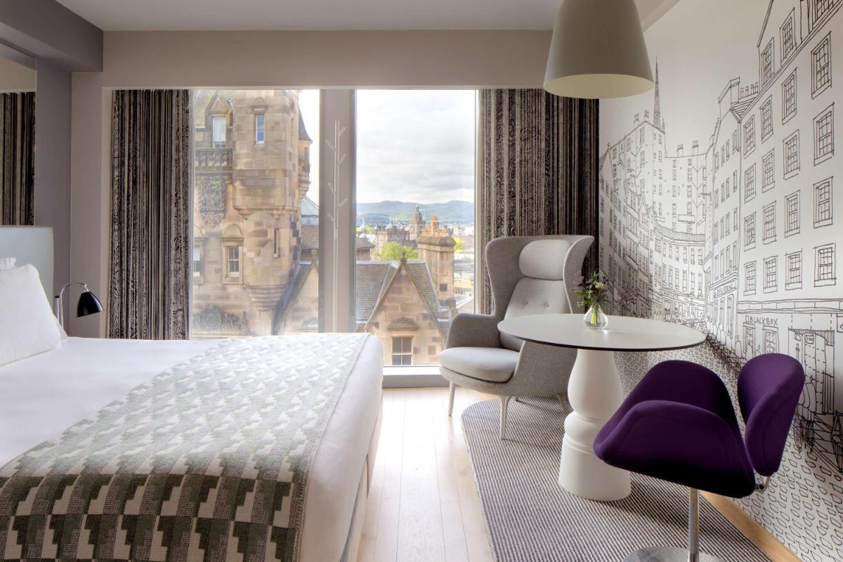 Radisson Collection Hotel, Royal Mile Edinburgh - Housity