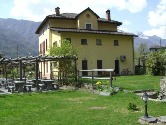Unione - Housity
