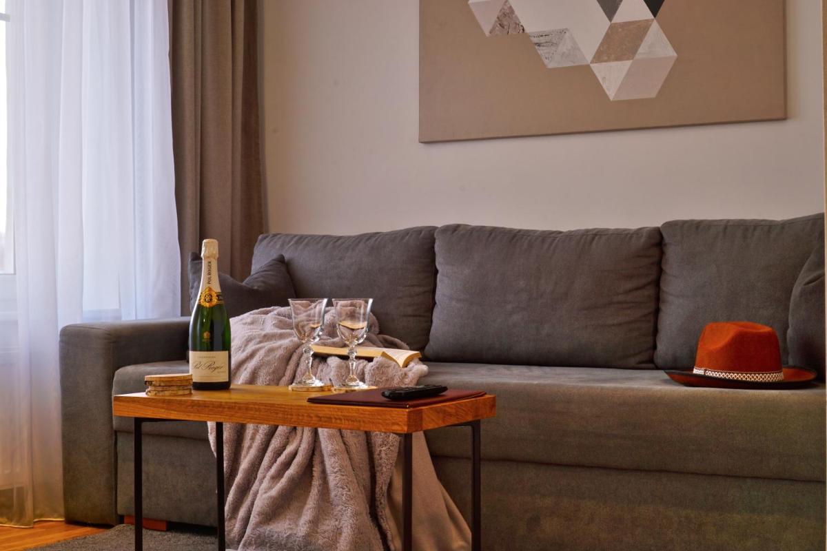 Kamienica Na Nowo Apartamenty - Housity