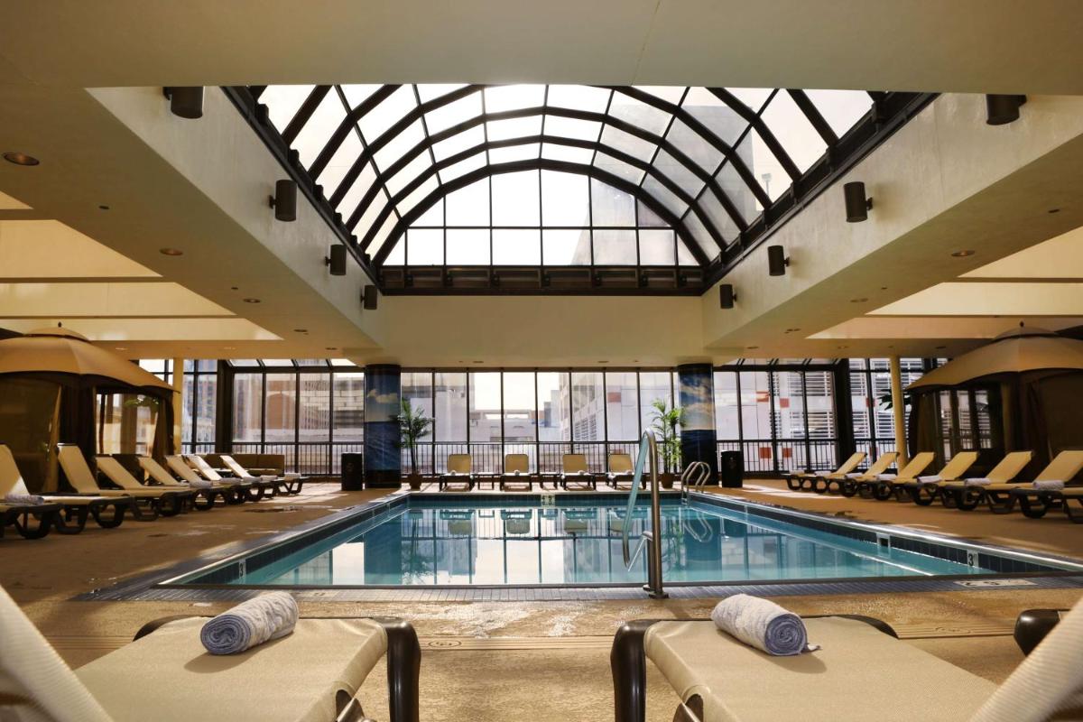 The Claridge Hotel - Housity