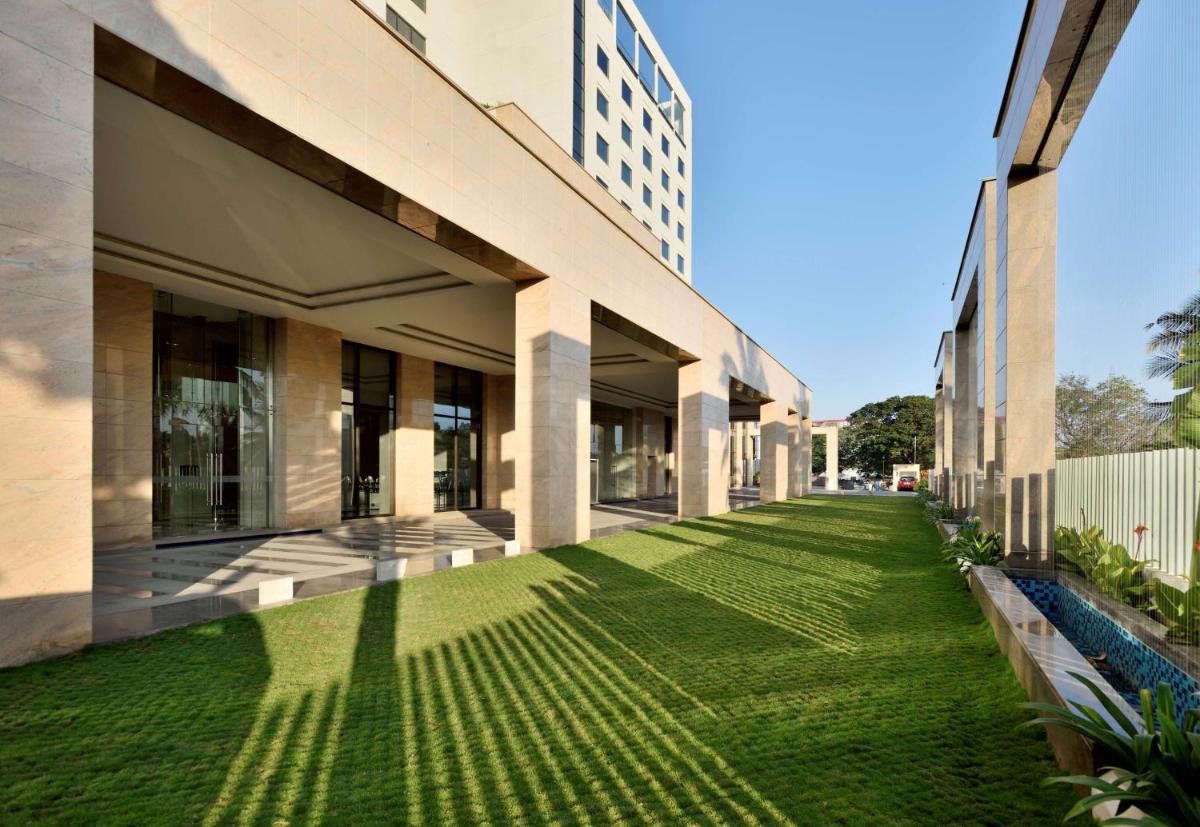 Suitetrails - Radisson Blu Coimbatore