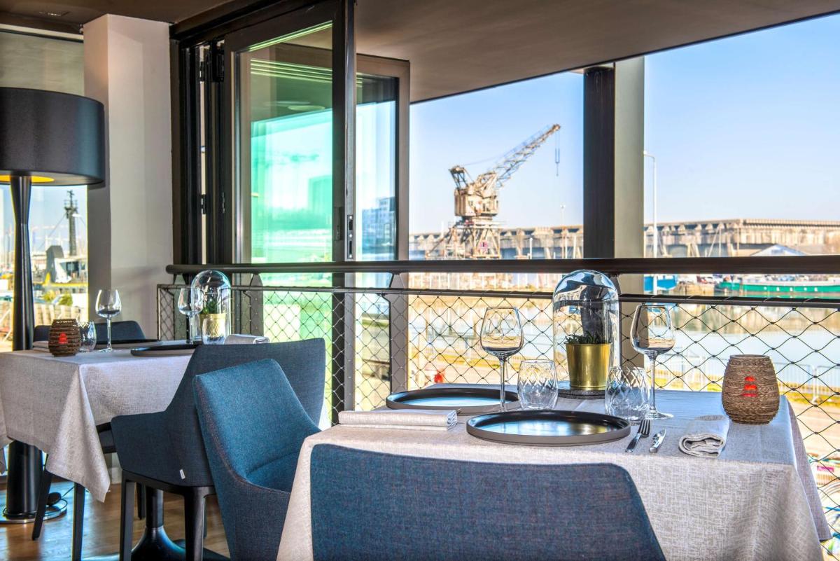 Balcon ou terrasse dans l'établissement Radisson Blu Hotel Bordeaux