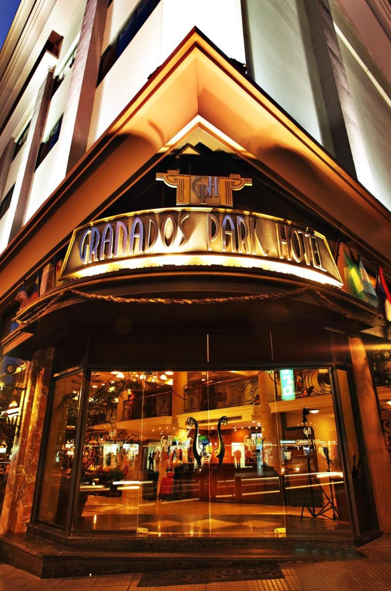 Granados Park Hotel - Housity