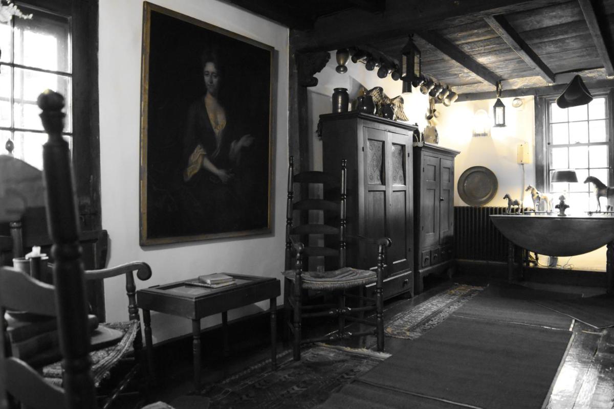 Daniels House Inn - Housity