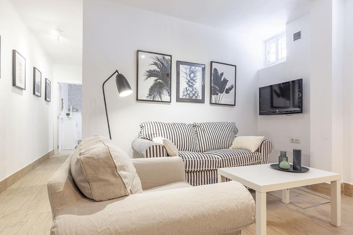 Suitetrails - ELEGANTE APT DE DISEÑO 2 HAB SEVILLA WIFI-5 PAX