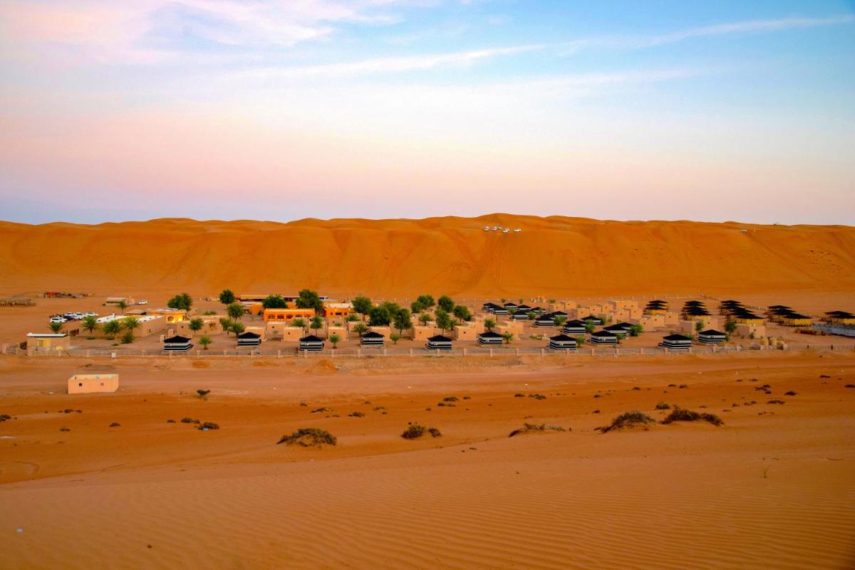 Arabian Oryx Camp - Housity