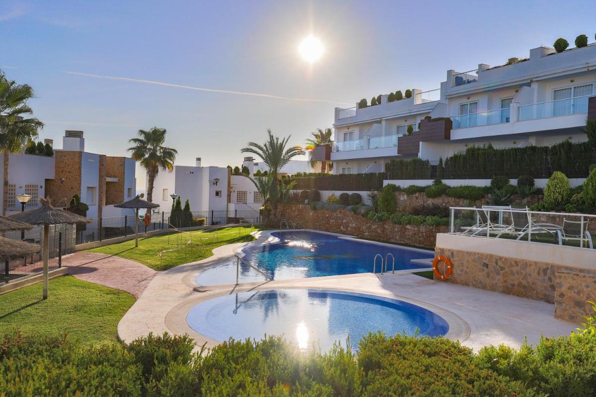 Stay In Nova Beach - Housity