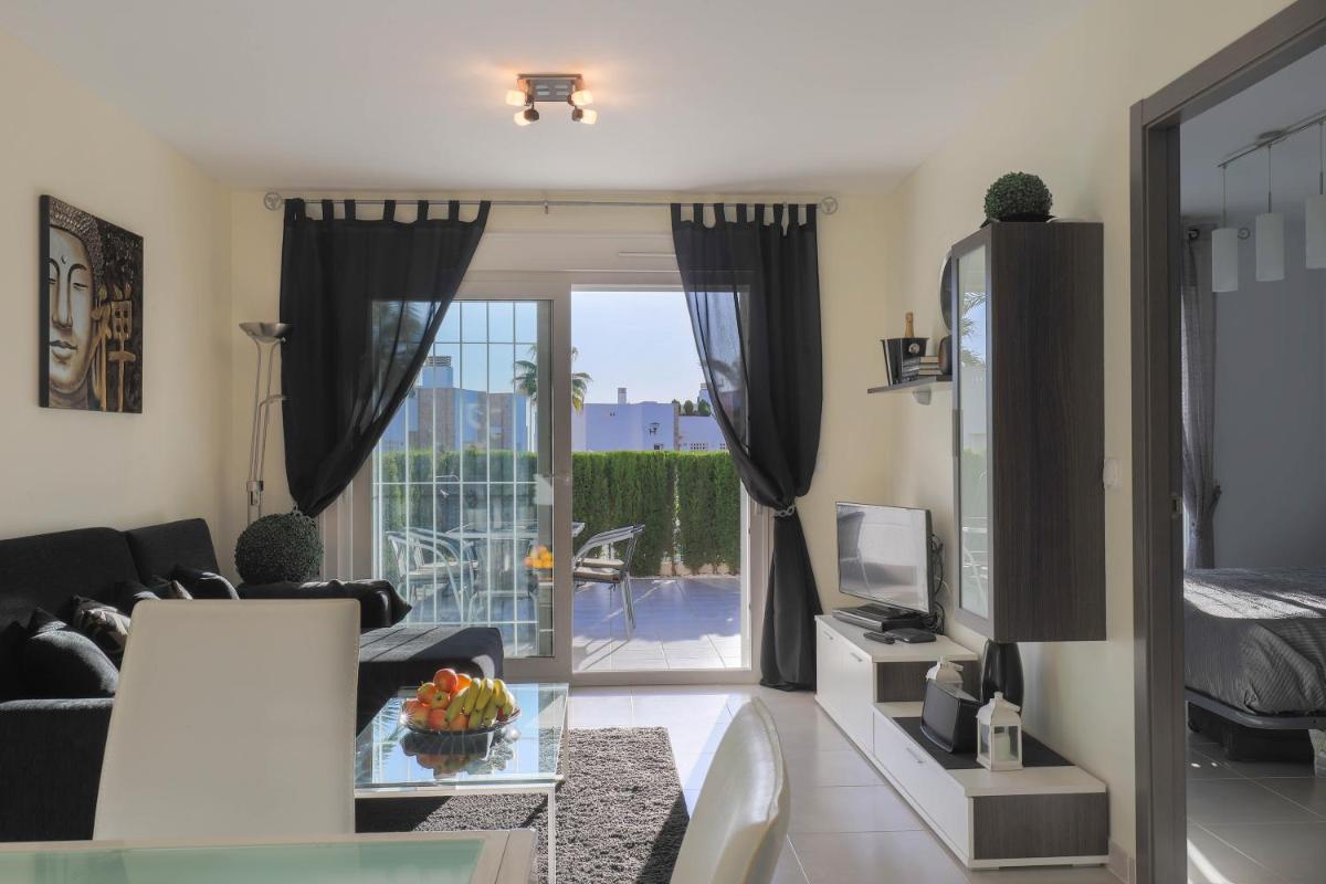 Stay In Nova Beach - Housity
