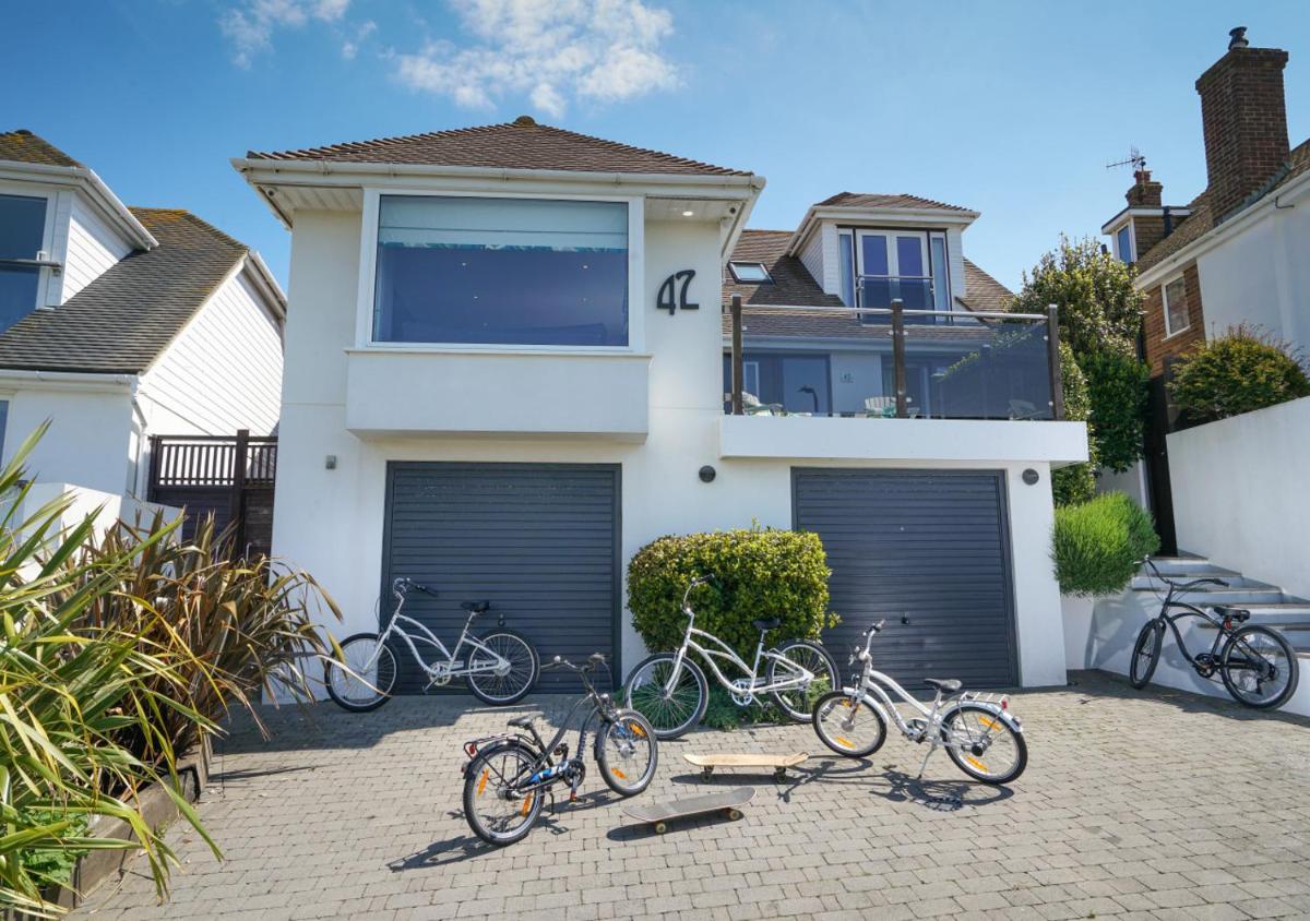 Number 42 - Housity