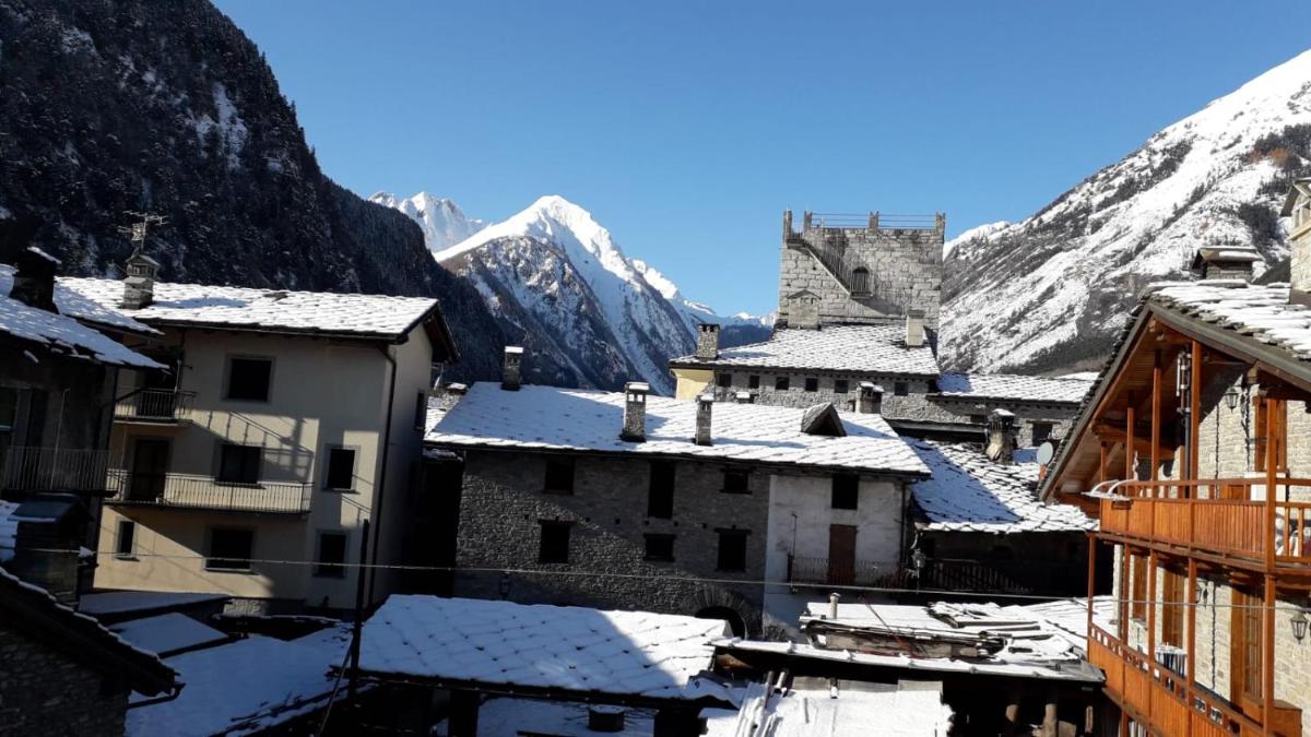 Il Cuore della Valdigne - Courmayeur-La Thuile- Pré Saint Didier - Housity