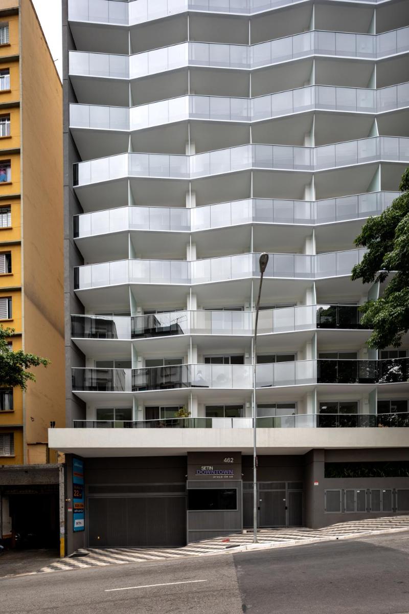 360 Suítes Sé - Housity