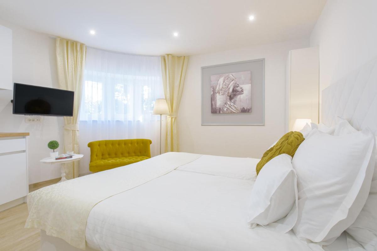 Best location Apartments - Hizvo