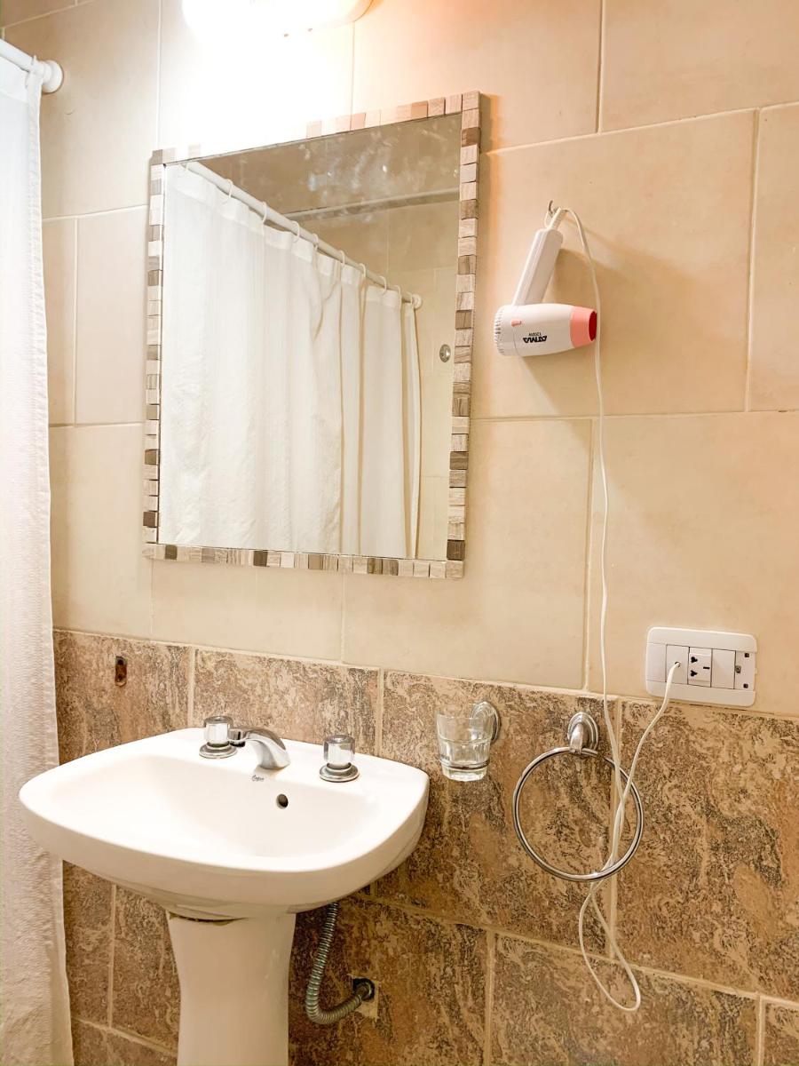Hotel Ramos Mejía - Housity