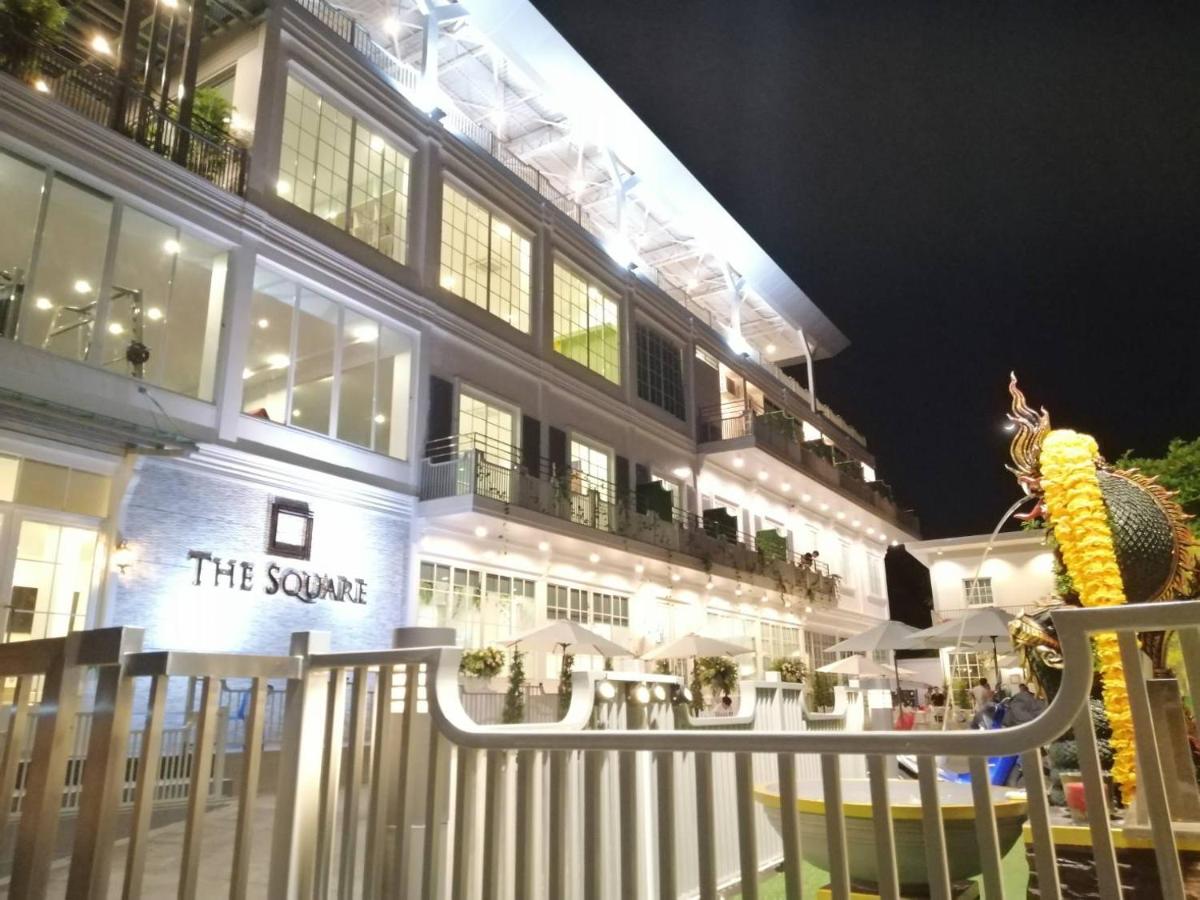 The Square 101 - Housity