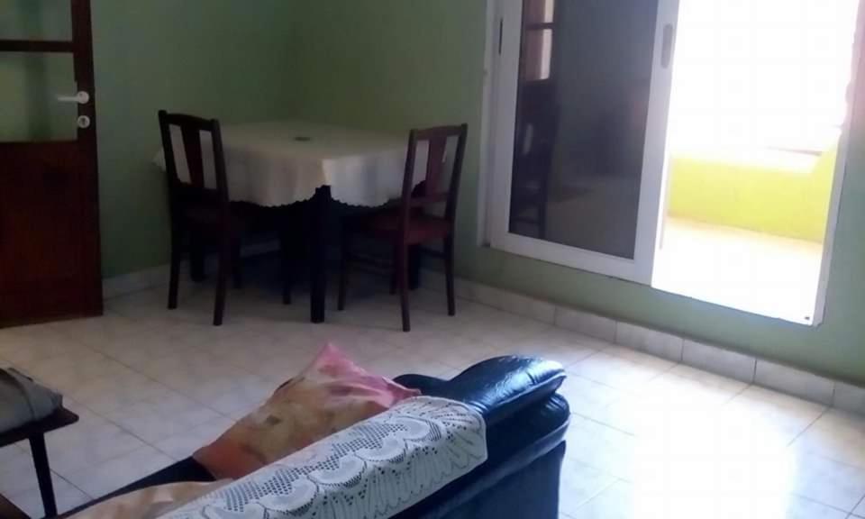 Appartement F2 50m2 centre ville sécurisé - Housity