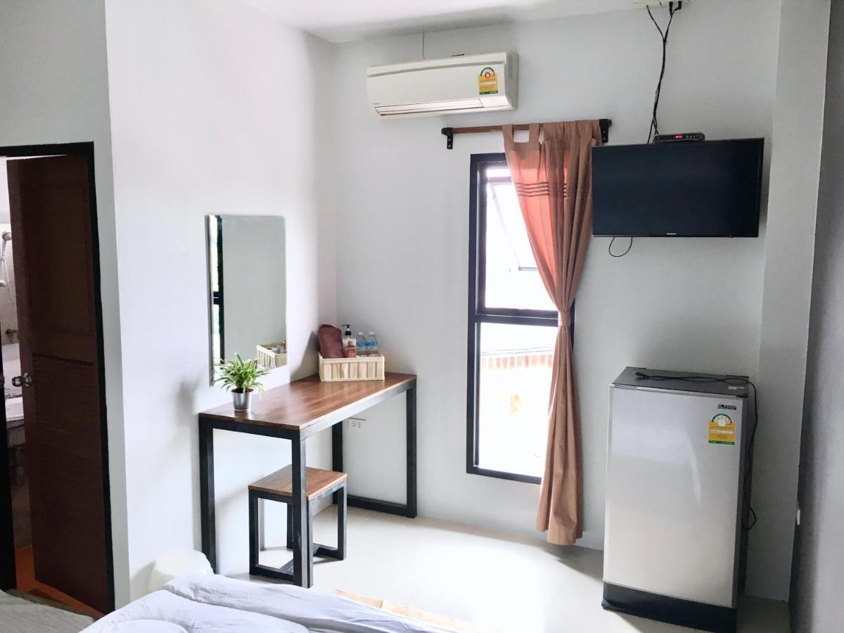The room Apartment - Housity
