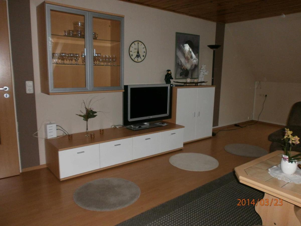 Ferienobjekte Claus, 35633 - Housity