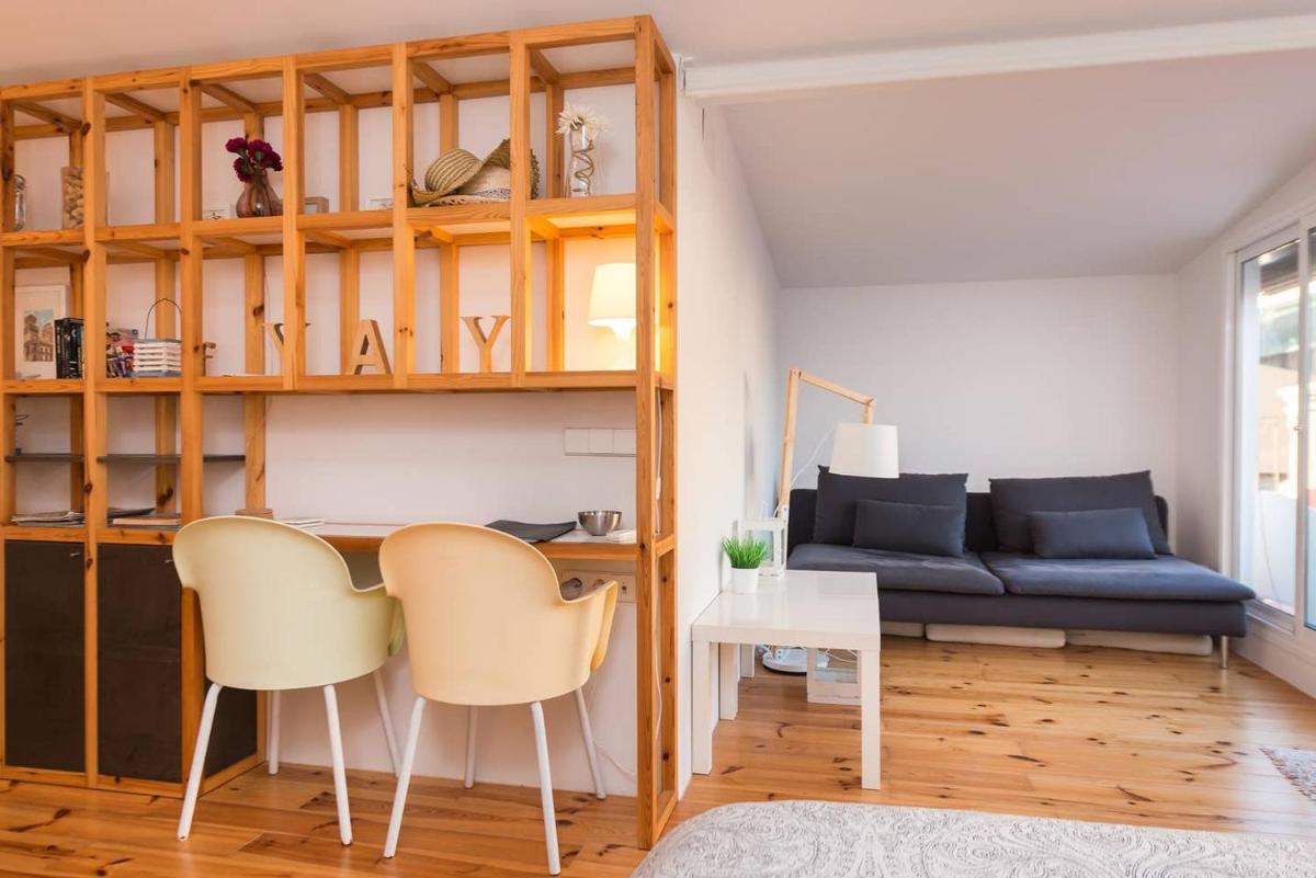 ALC - Stylish Studio with Fantastic Terrace, Old Town - Housity