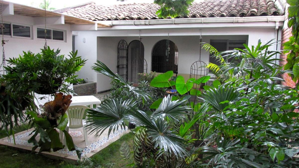 50N15 B&B - Housity