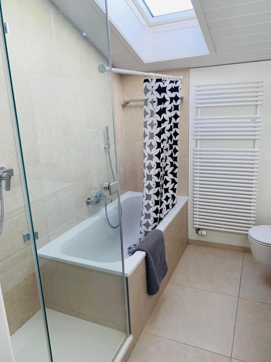 Chalet Jungfrau View - Housity