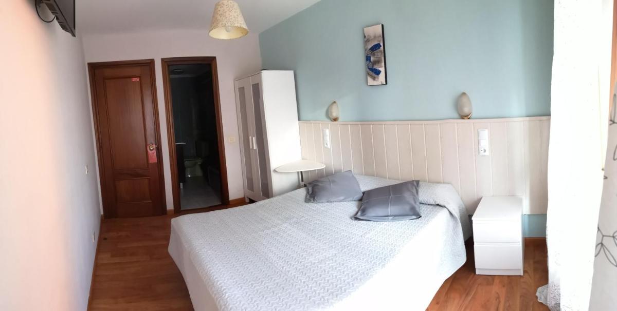 Hostal Campoamor - Housity