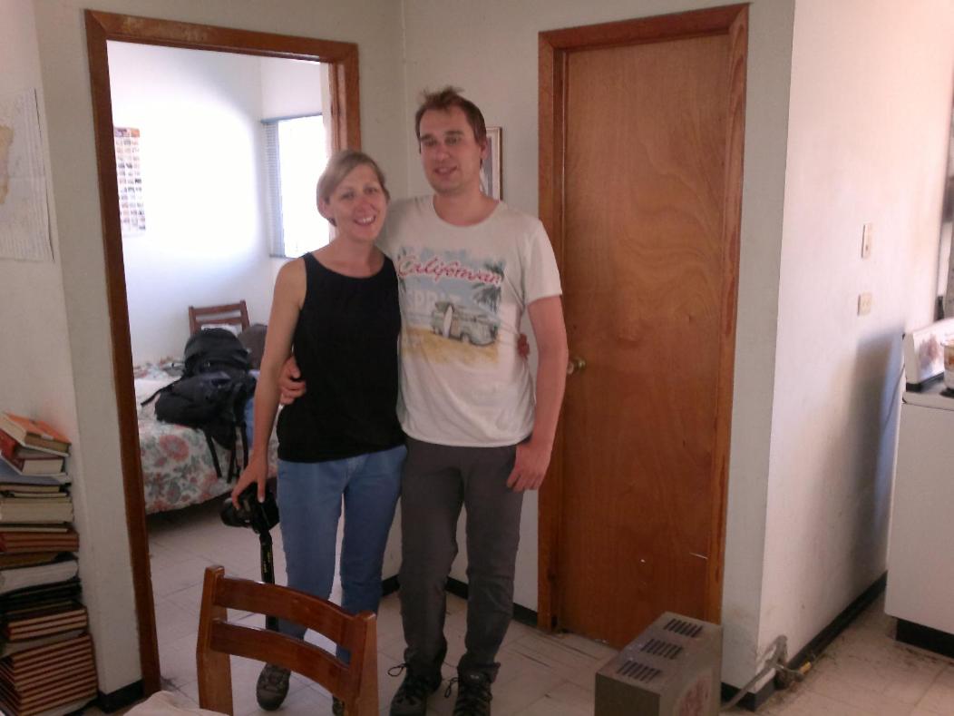 SMALL ROOM FOR LEASE - Housity