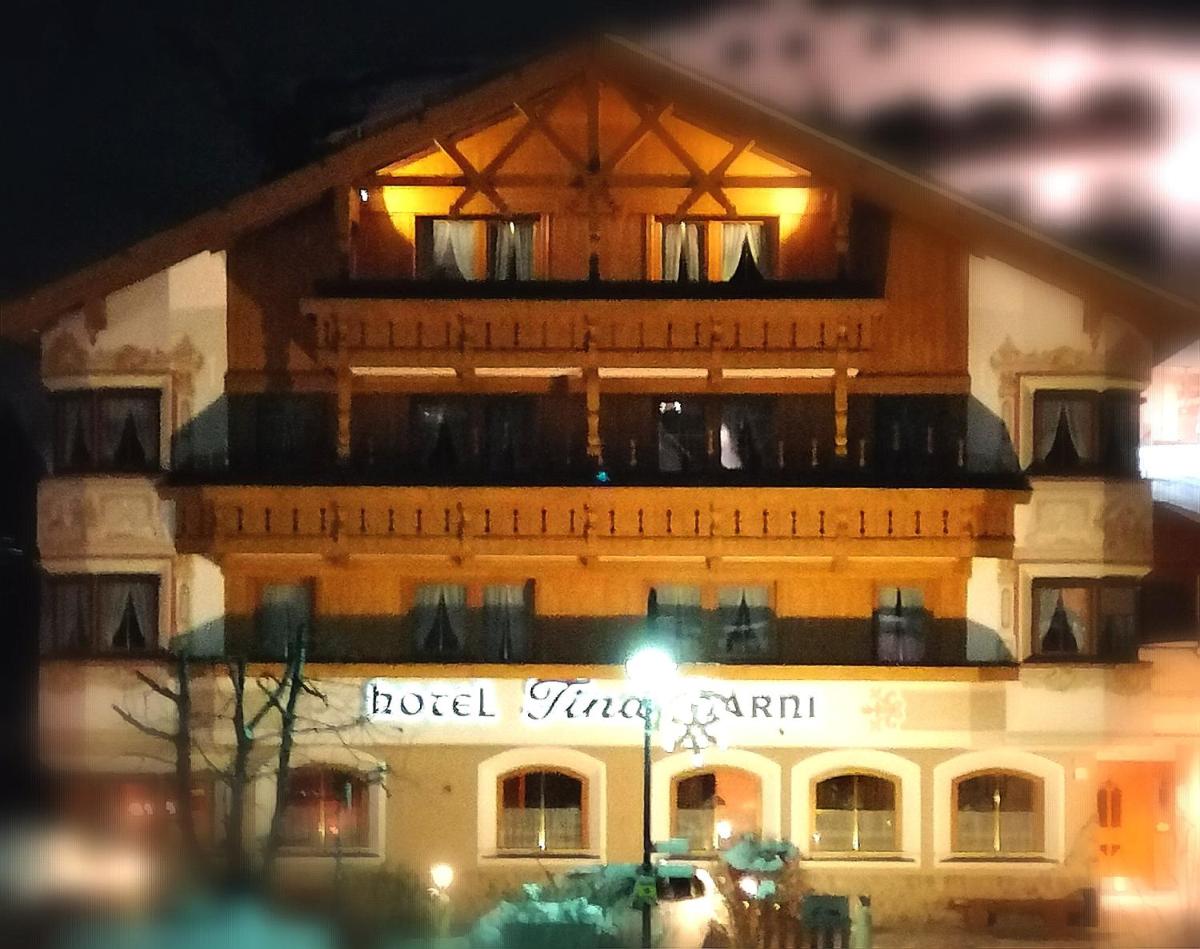 Hotel Garni Apart TINA - Housity