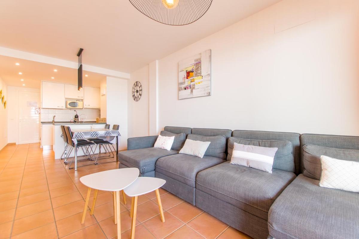 Relax moment in Paraiso 2 - TENESOL RENTALS - Housity