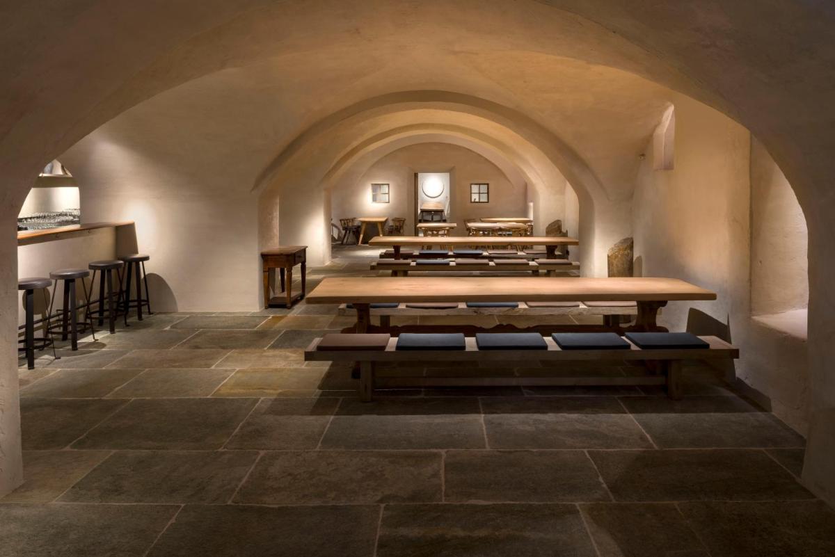 Ein Bett oder Betten in einem Zimmer der Unterkunft Hotel Bayerischer Hof