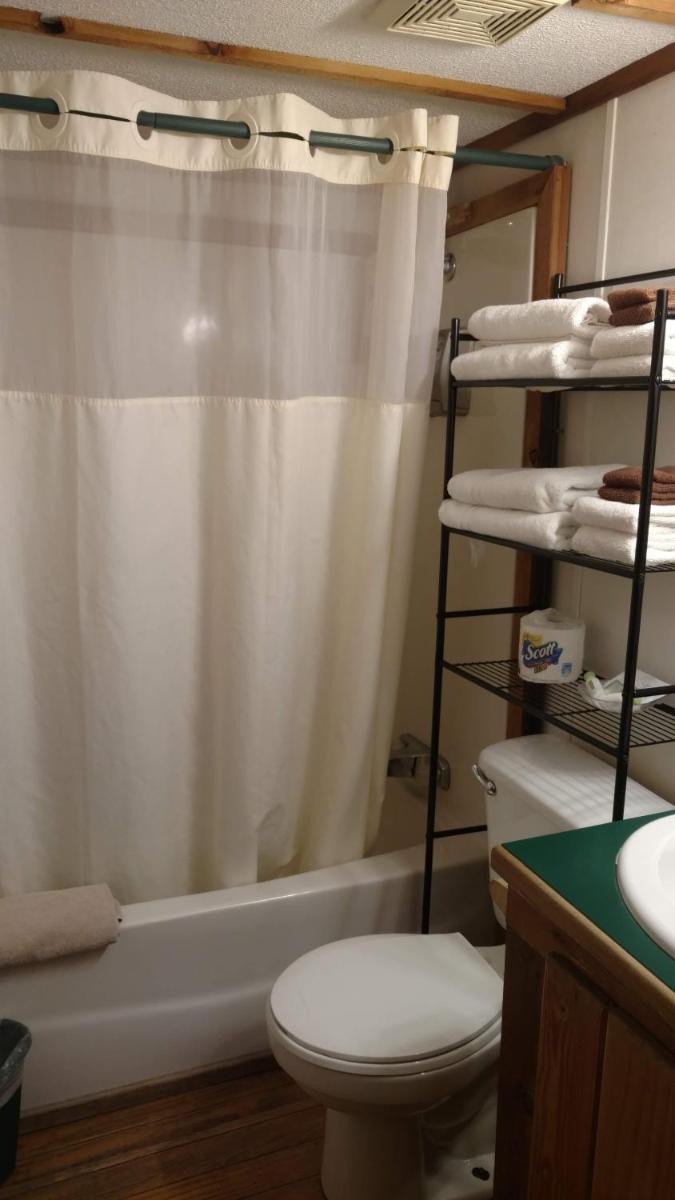 Chama River Bend Lodge - Housity