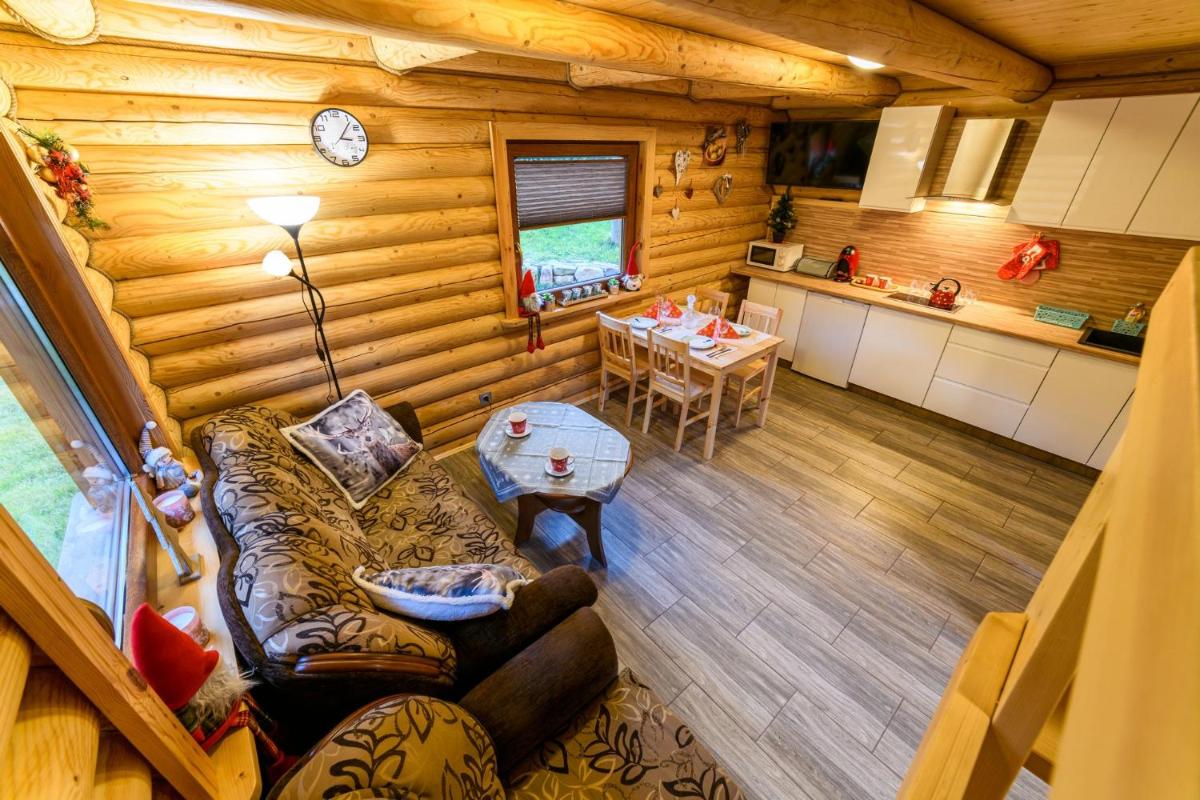 DOMKI SWOJSKIE CHATKI - Housity