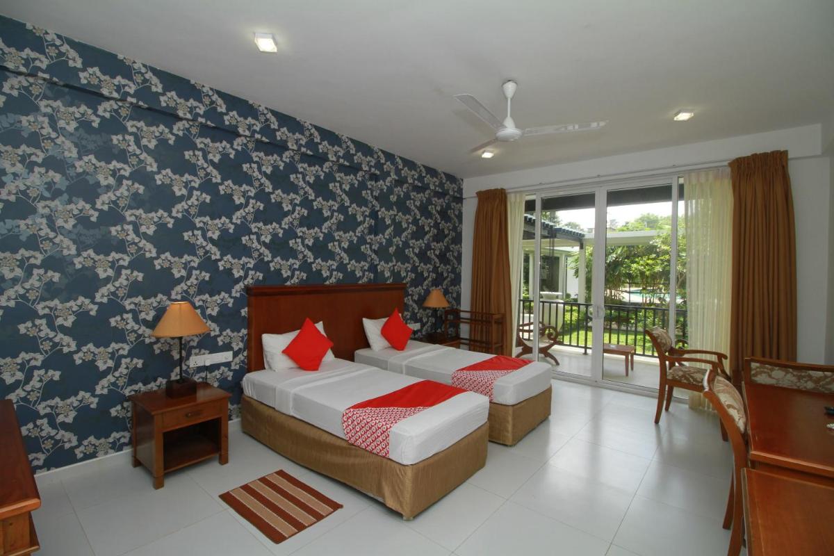 Garden Beach Hotel Kalutara - Housity