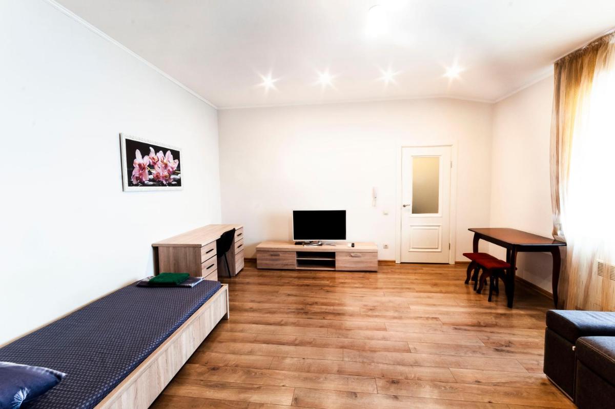 Wonderful flat on city center (Mukachivska 4/21) - Housity