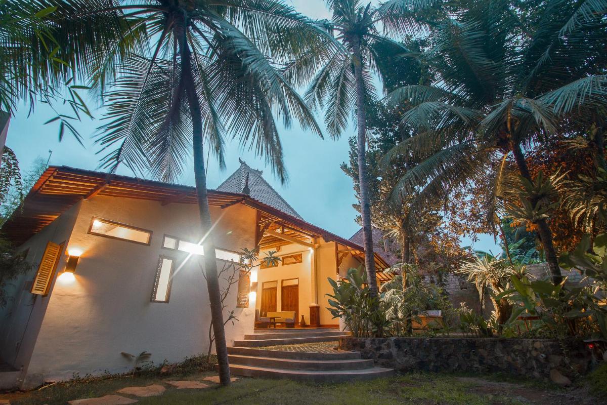 Suitetrails - Adara Homestay