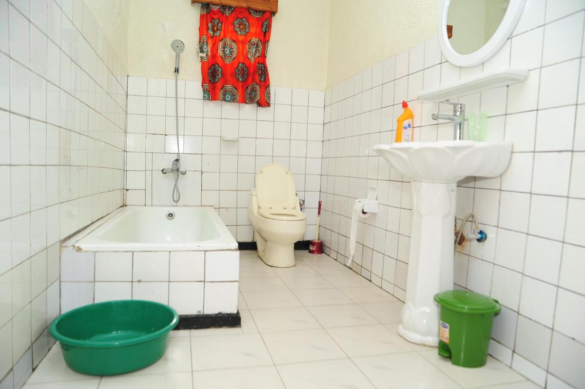 INZOZI AFRICA HOUSE B&B- Kacyiru - Housity