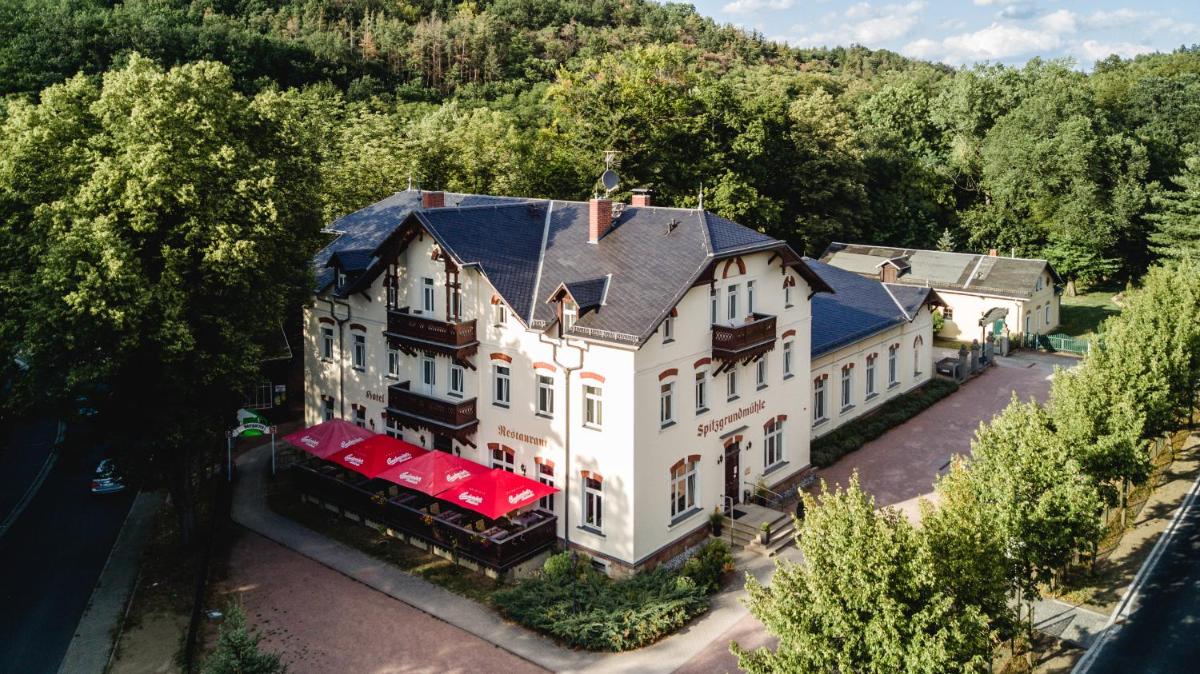 Historische Spitzgrundmühle - Housity