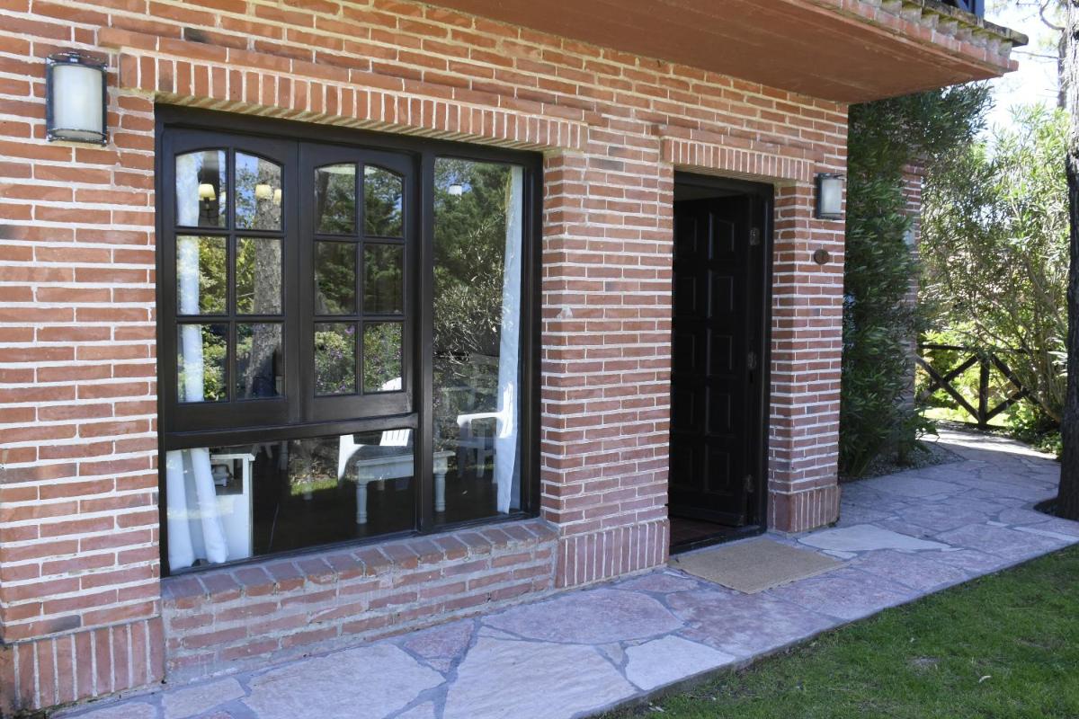 Apart Hotel Las Hadas Carilo - Housity