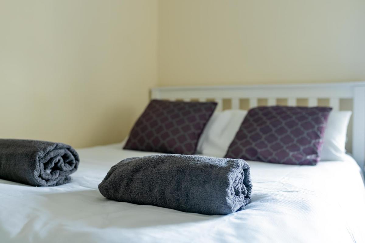 Regency Guesthouse Manchester - Housity