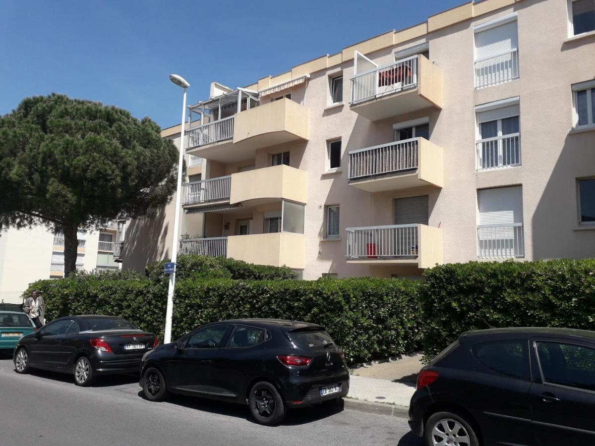 Charmant studio avec climatisation et parking - Housity