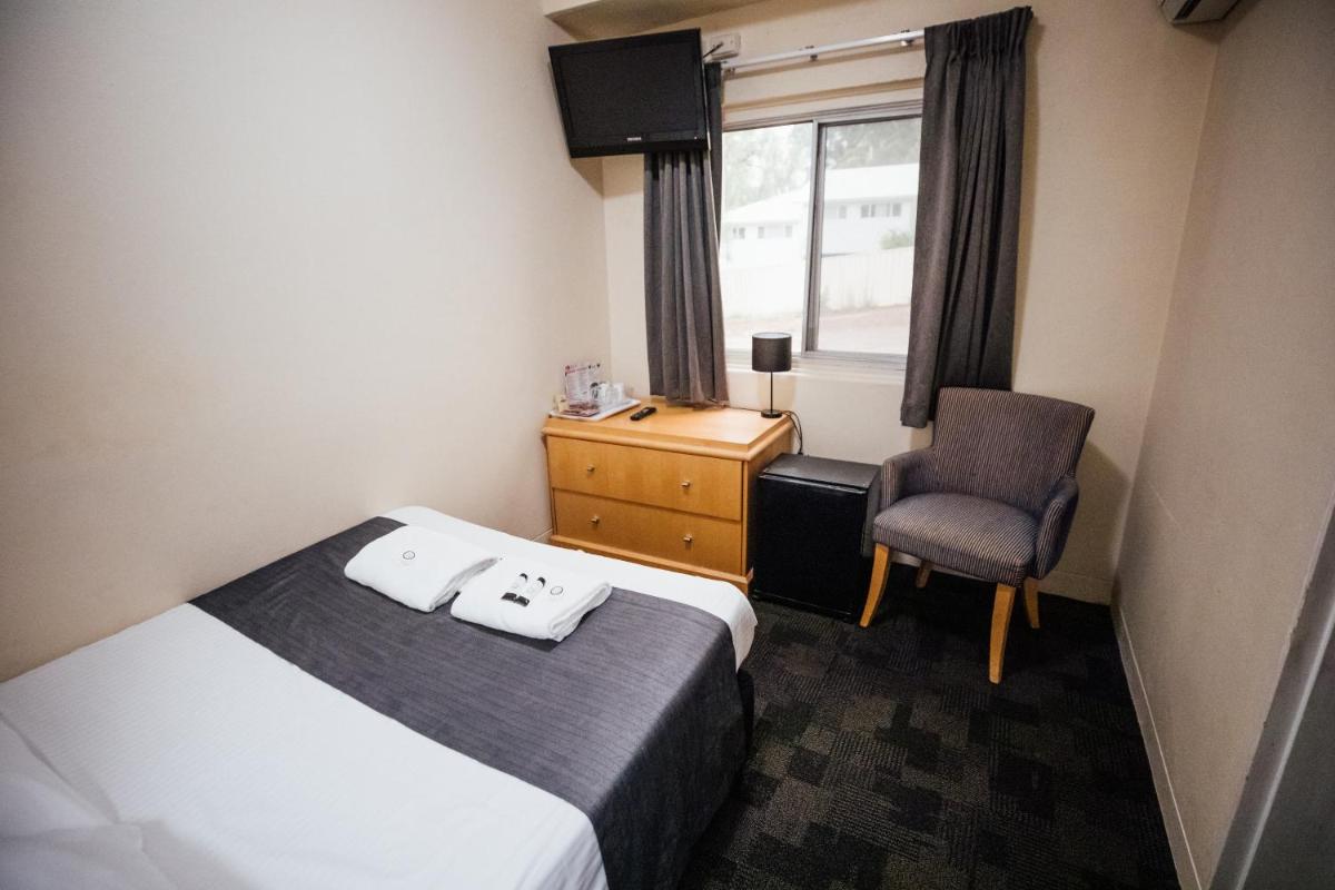 Shortland Budget Accommodation - Housity