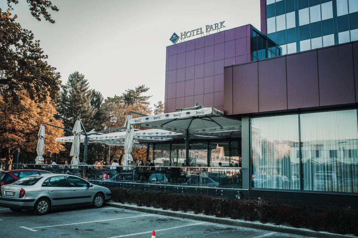 Hotel Park Doboj - Housity