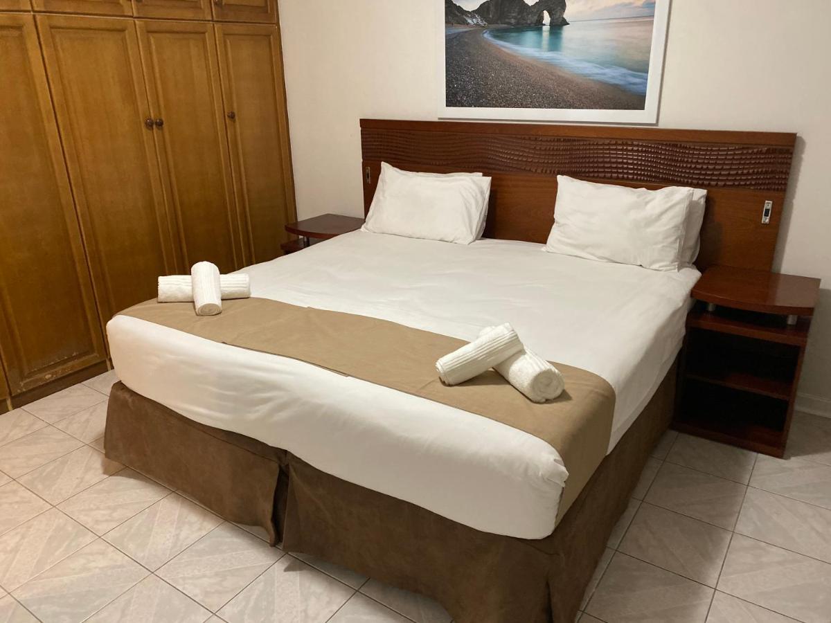 Bencorrum Self-Catering Apartments - Housity