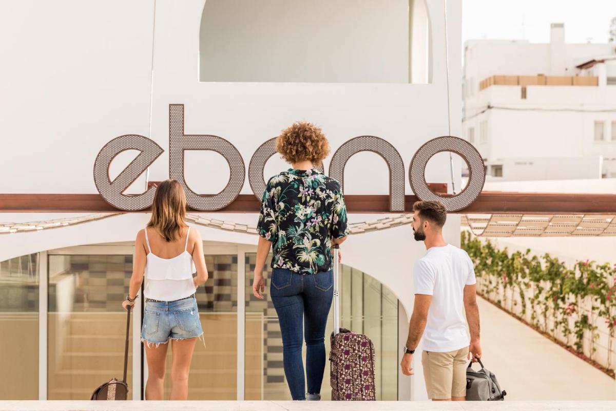 Clientes alojados en Ebano Hotel Apartments & Spa