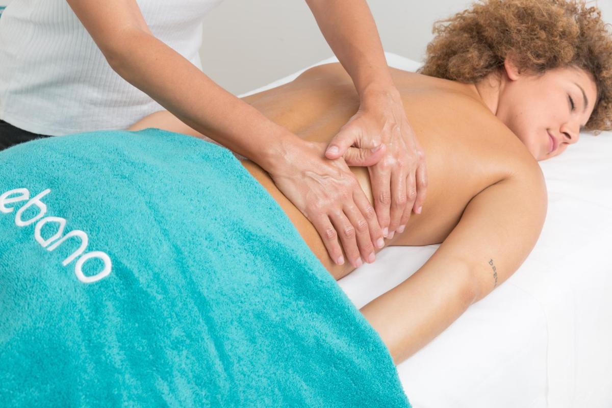 Clientes alojados en Ebano Hotel Apartments & Spa
