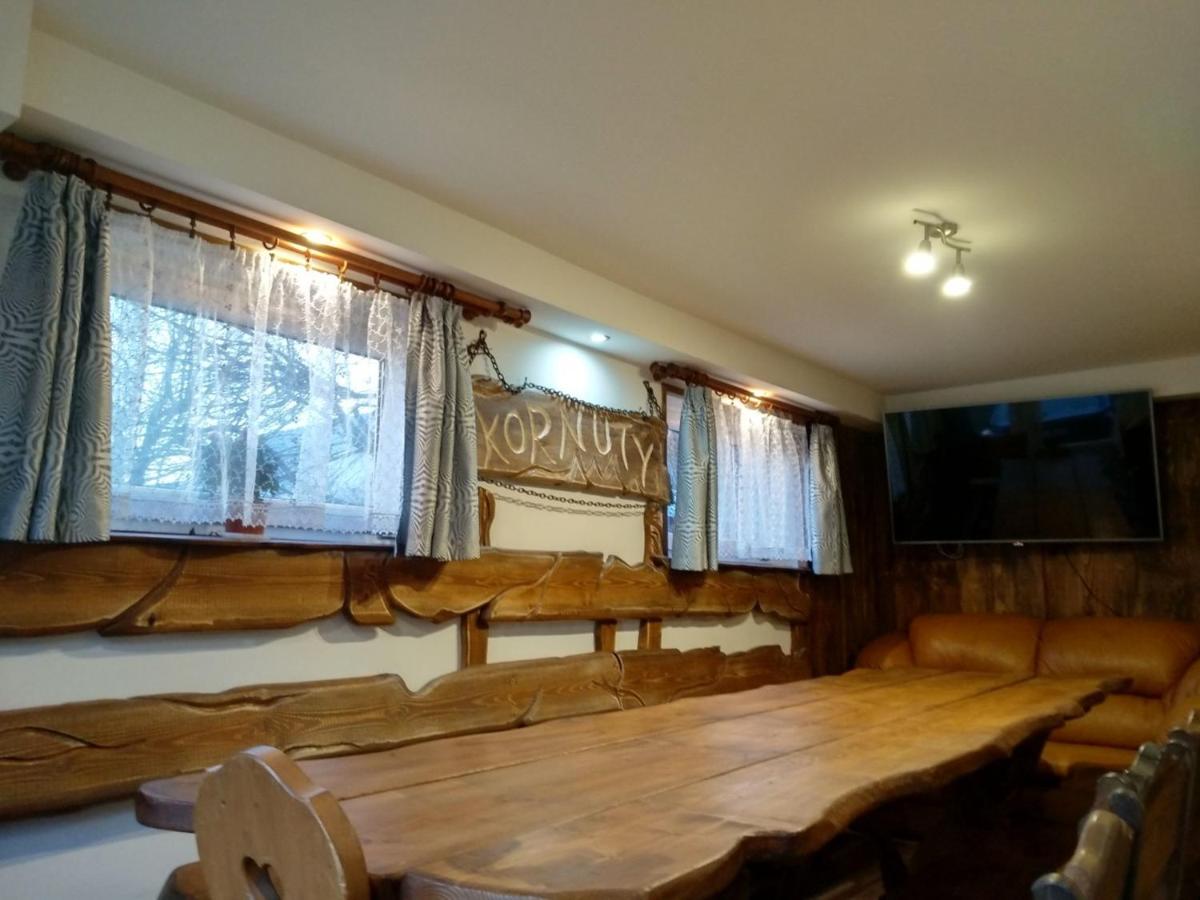 podkornutami - Housity