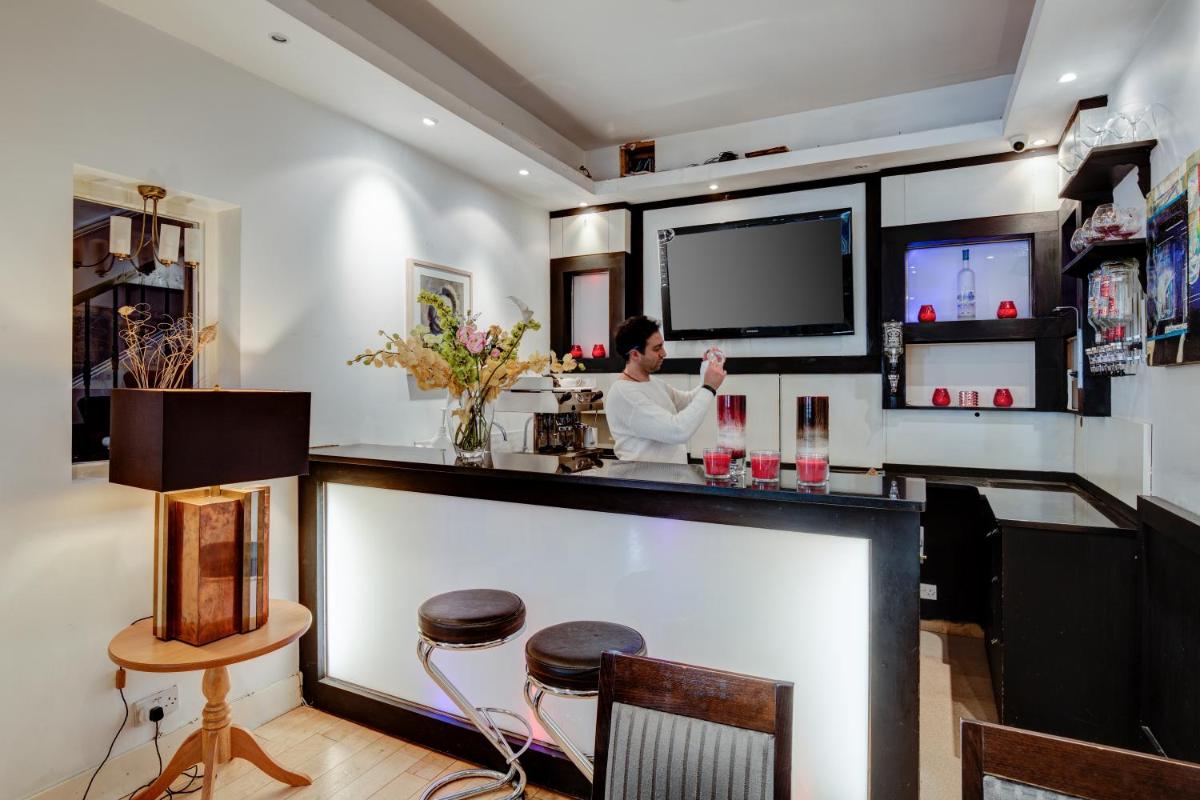 Admiral Hotel at Park Avenue - Housity